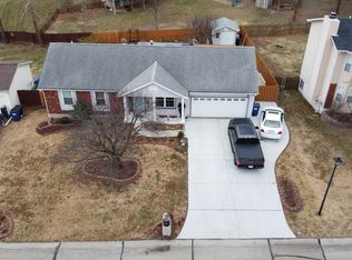 409 Eagle Ridge Dr, Saint Peters, MO 63376