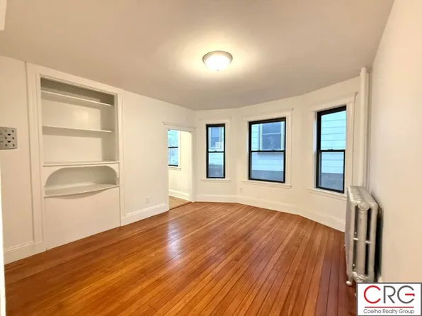 24 University Rd #1, Brookline, MA 02445