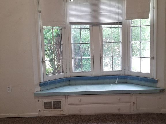 5th image of 1031 20th St #1317943d4