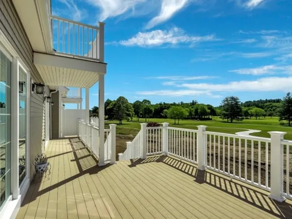 41 Cape Club Dr #41, Sharon, MA 02067