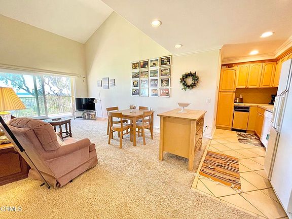 4th image of 741 Reef Cir
