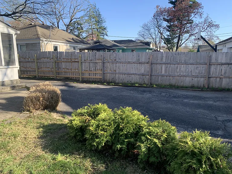 6238 Evanston Ave — Photo 40