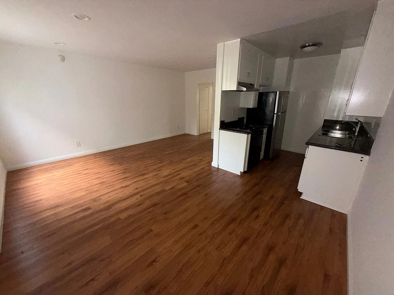 4524 S Slauson Ave — Photo 2