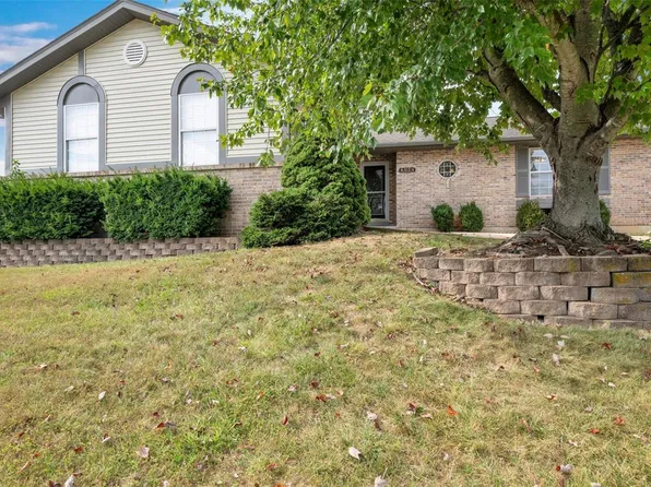 6528 Weston Oaks Dr, Cedar Hill, MO 63016