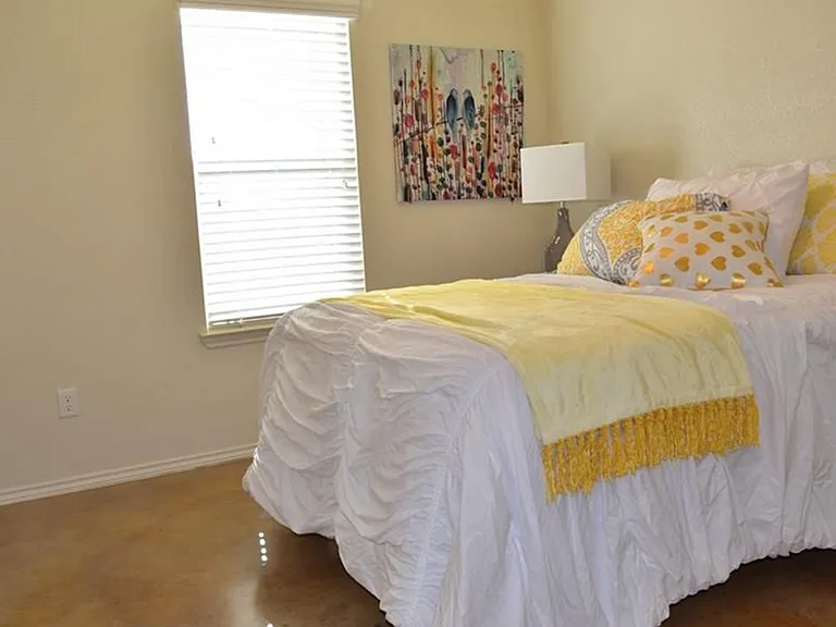 2711 Tara Dr — Photo 12