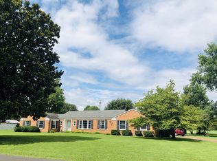 506 N Russell St, Portland, TN 37148