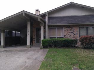2818 Nova Dr, Garland, TX 75044