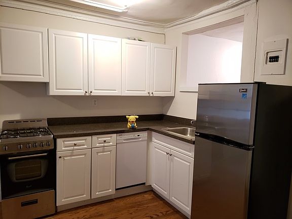 5th image of 144 W 16th St APT 1