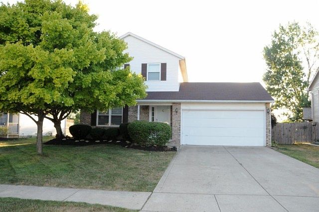 1st image of 500 Carriage Dr