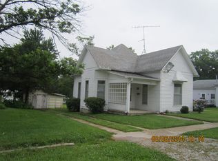 324 E Monroe St, Memphis, MO 63555