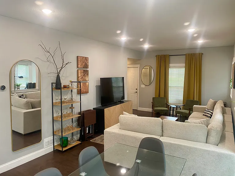 4314 Highland Ave — Photo 7