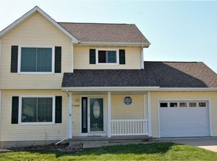 1509 S 3rd St, Indianola, IA 50125