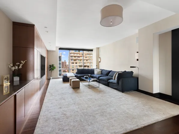 151 East 85th Street 17J image 1 of 20