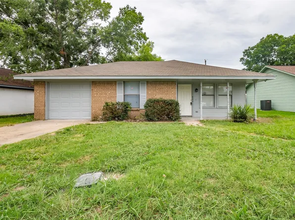 602 Cates Dr, Kaufman, TX 75142