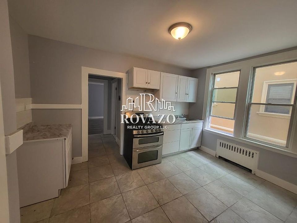 1st image of 124 Paine Ave #A2l