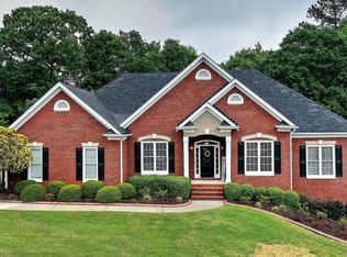 1045 Mount McKinley Dr, Grayson, GA