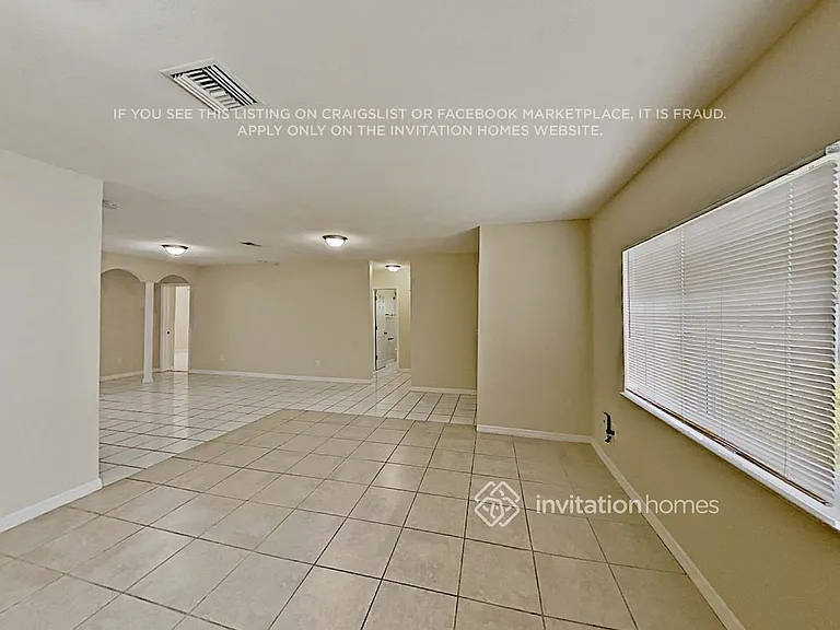 6433 NW 21st Ct — Photo 6