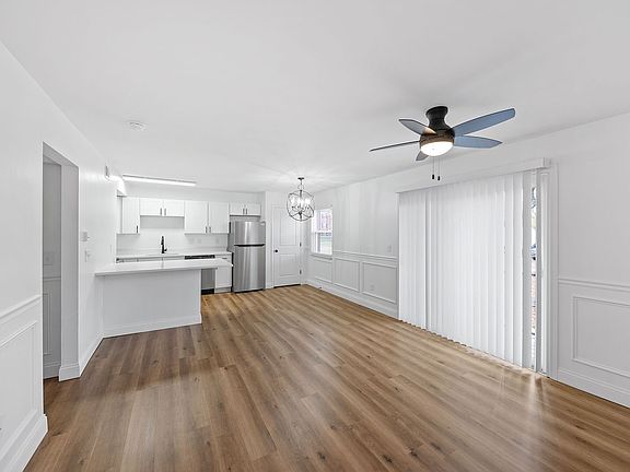 2nd image of 4015 Estermarie Dr #18