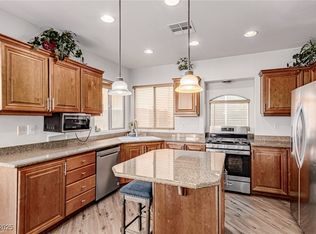 135 Broken Putter Way, Las Vegas, NV 89148