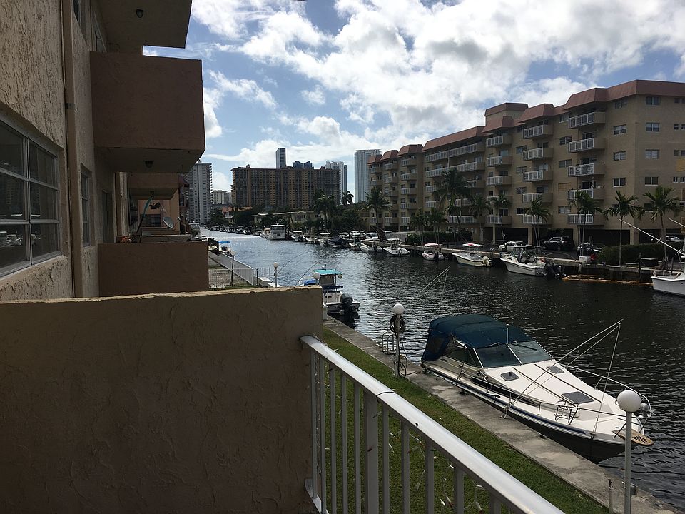 1st image of 3522 NE 171st St APT 204