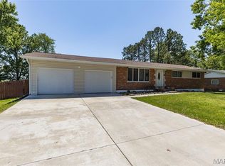 1205 Connie Dr, Arnold, MO 63010