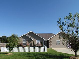 803 Neosho Heights Cir, Neosho, MO 64850