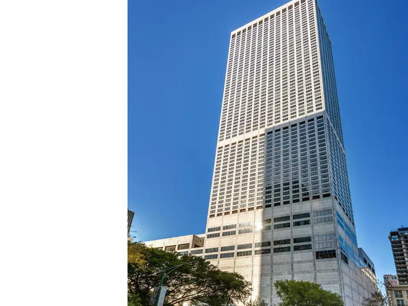 180 E Pearson St #6103-6203, Chicago, IL 60611