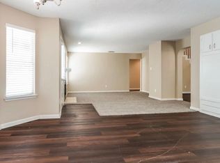 554 Mercer St, Grand Prairie, TX 75052