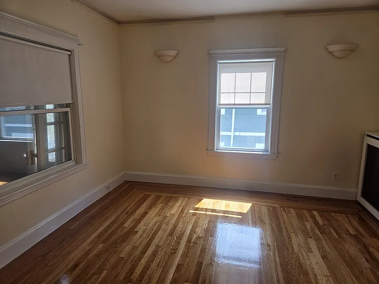 94 Harriet St #2 — Photo 1
