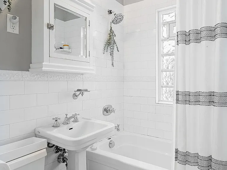 4504 Harriet Ave — Photo 14