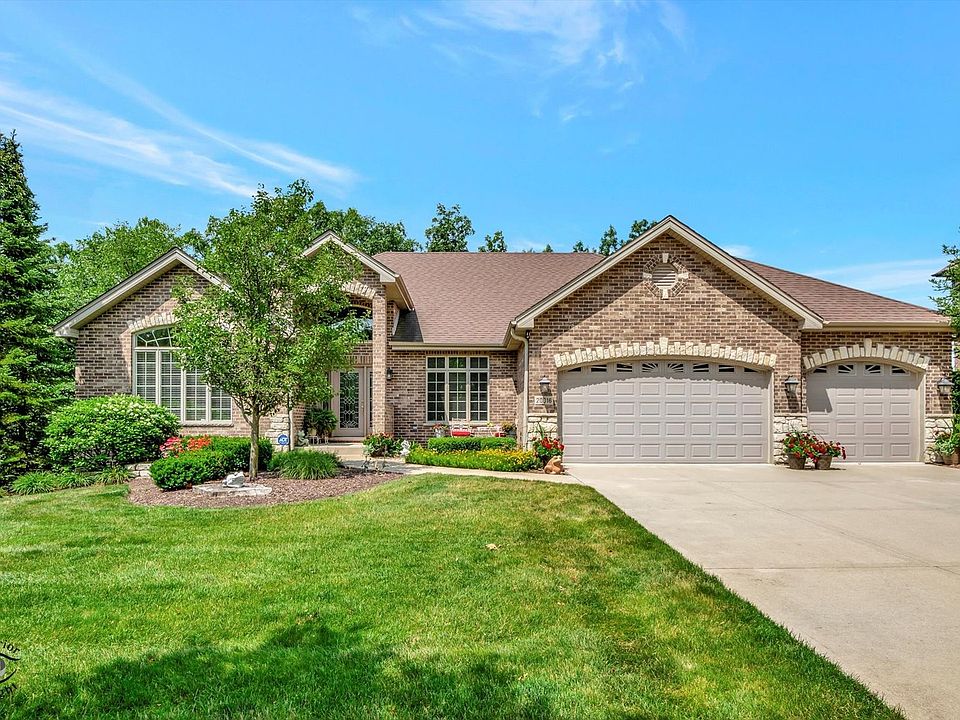 20016 Golden Oak Ln, Mokena, IL 60448 Zillow