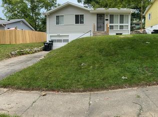 7311 N 36th Avenue Cir, Omaha, NE 68112