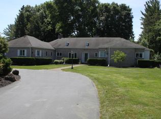 3939 Elmwood Ave, Rochester, NY 14610