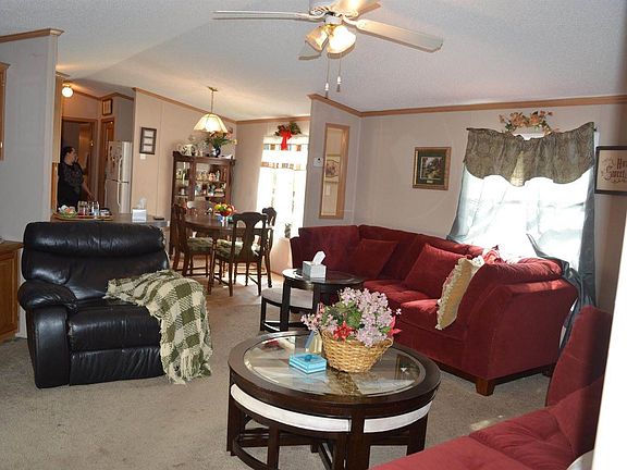 3rd image of 2345 Bohnburg Ave