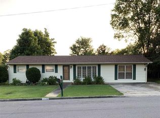 605 Brown St, Albertville, AL 35950