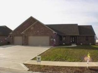 3538 S Cedar Creek Ln, New Palestine, IN 46163