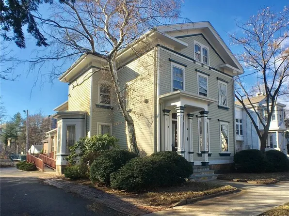 168 Bradley St #2, New Haven, CT 06511