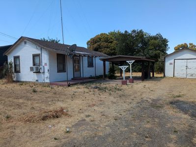 907 S Carroll Ave, Stockton, CA, 95215