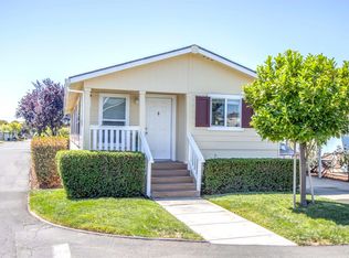 63 Oakwood Dr, Petaluma, CA 94954