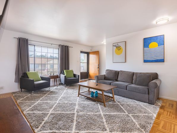 347 Valencia Dr