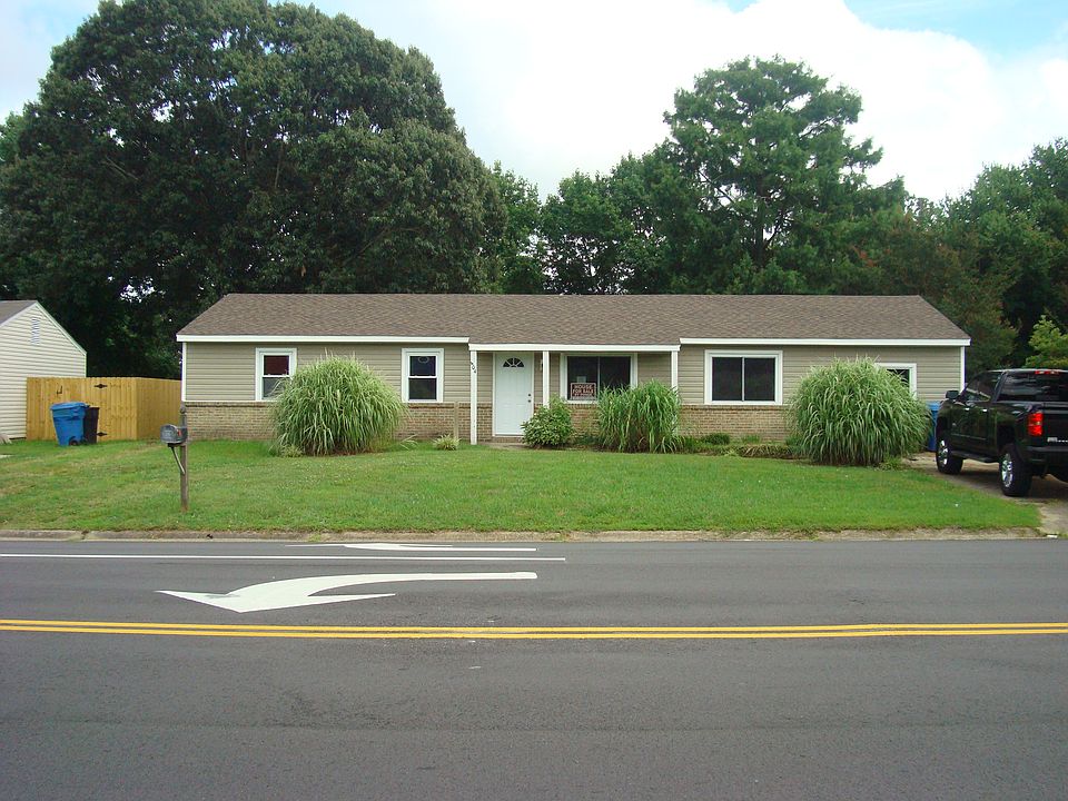 1st image of 404 Lee Highlands Blvd