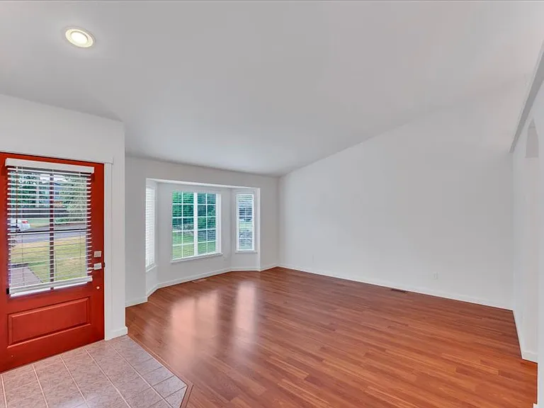 22734 SE 264th Pl — Photo 3