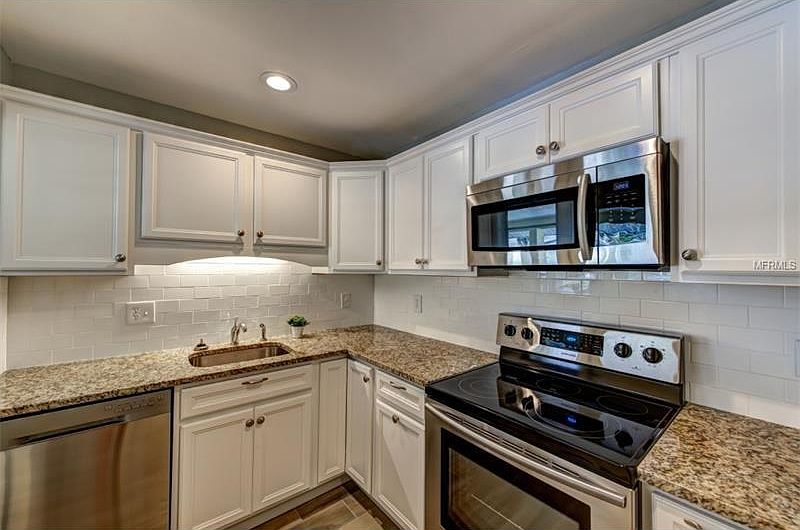 1st image of 390 W 301st Blvd