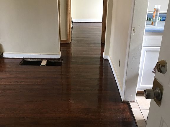 5th image of 8404 S Drexel Avenue # Fl 2