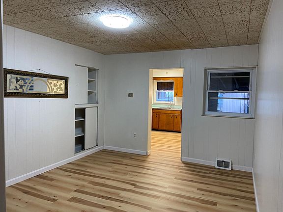 1st floor dining room