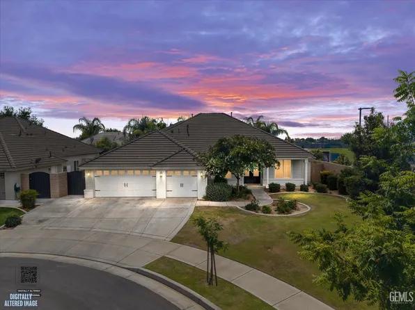 6113 Dartmoor Wood Ave, Bakersfield, CA 93314