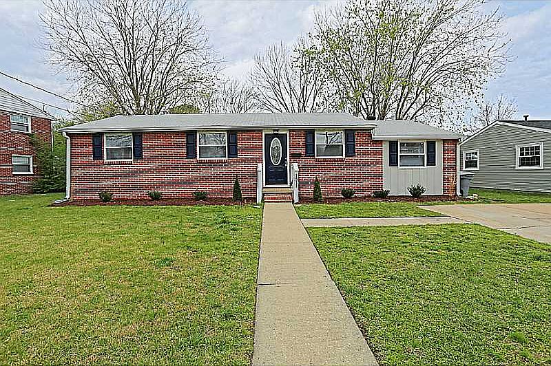 1st image of 1511 Seward Dr