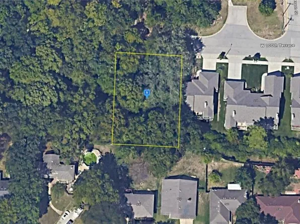 611 W 100th Ter, Kansas City, MO 64114
