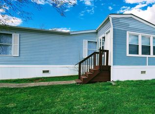 5003 N Clark St #172, Davenport, IA 52806