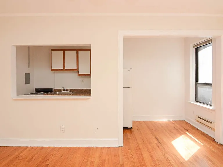 3345 N Marshfield Ave #904 — Photo 10